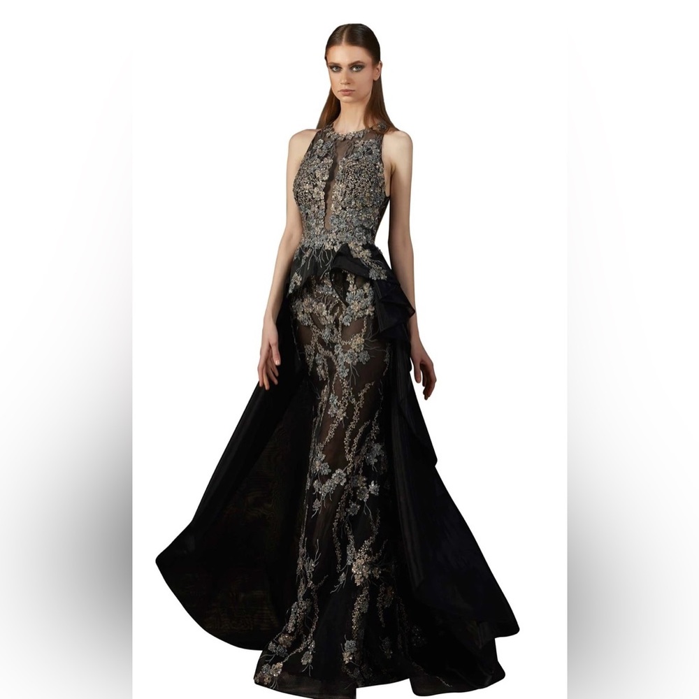 Mnm dress. Beaded from top to bottom. - Picture 3 of 3
